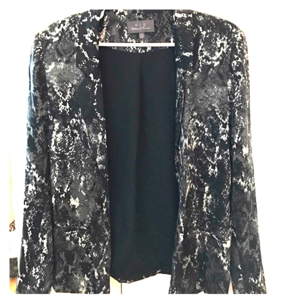 Patterson J. Kincaid Blazer